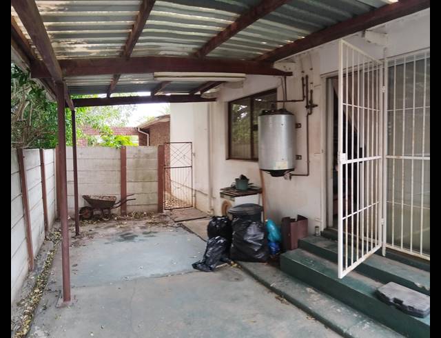 3 BEDROOM FREESTANDING FOR SALE IN VALLEISIG